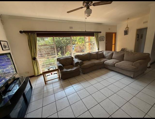 3 BEDROOM HOUSE FOR SALE IN VANDERBIJLPARK SE 6